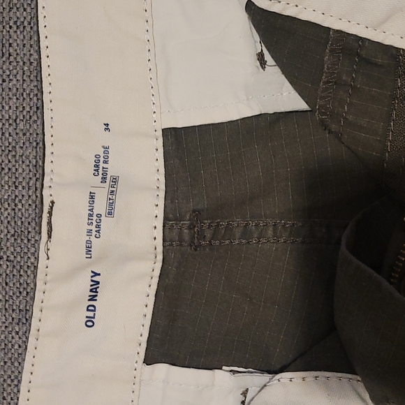 Shorts - Picture 3 of 3